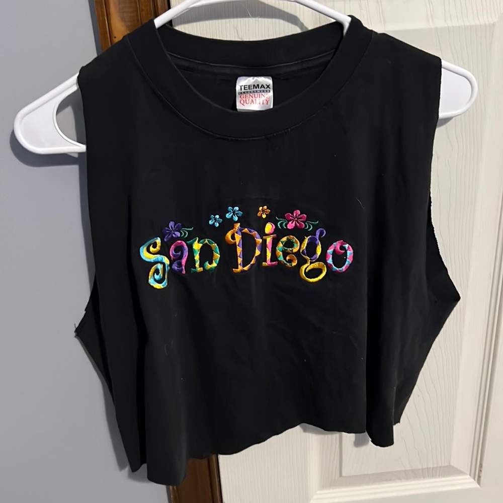 Crop top